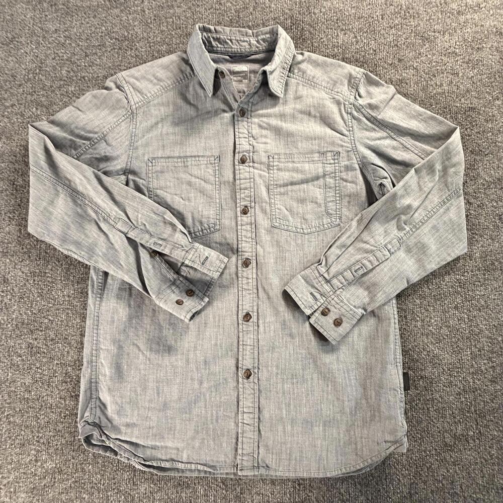 The North Face Mens Casual Long Sleeve Button Down Shirt Gray Blue Medium 786